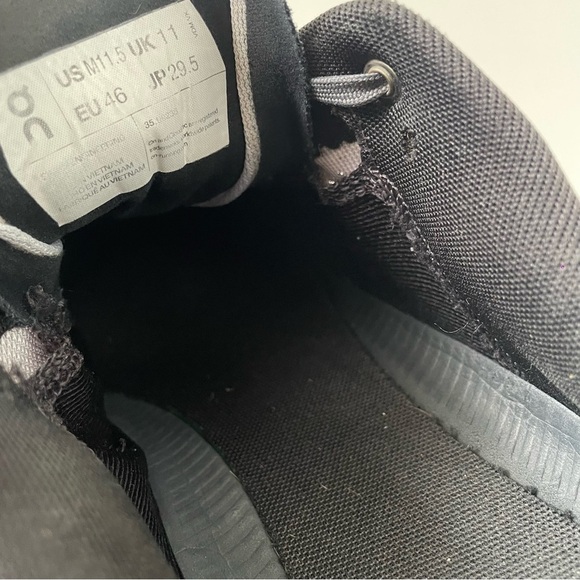 On Running Men’s Cloudflow Running Shoes | US 11.5 - Picture 6 of 7